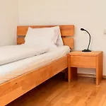 Sonnenblumenhof - & * Mühlheim