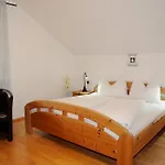 Sonnenblumenhof - & * Mühlheim