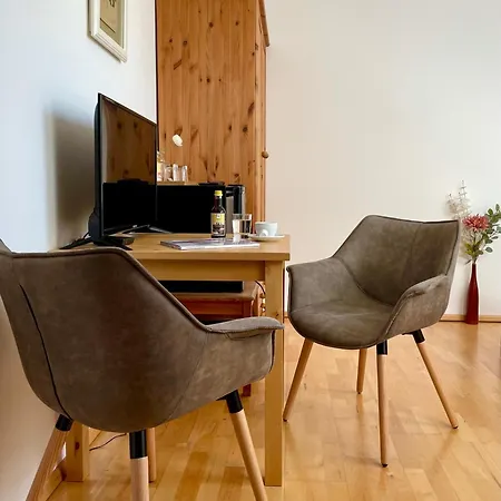 Sonnenblumenhof בית כפרי *