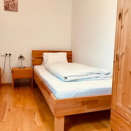 Sonnenblumenhof בית כפרי *