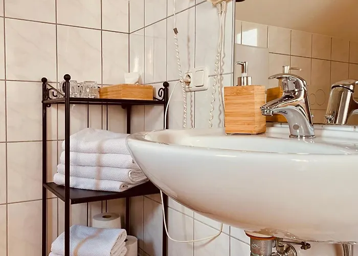 Sonnenblumenhof - & Kır Evi Mühlheim