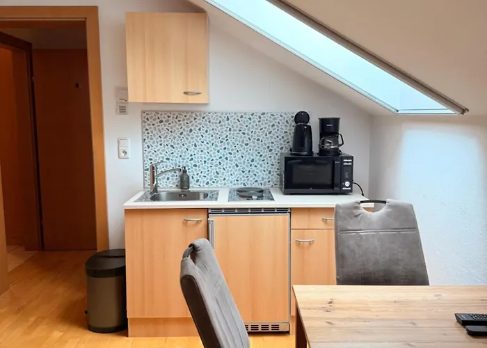 Sonnenblumenhof - & * Muehlheim