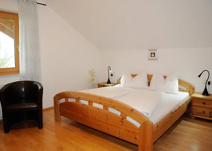 Sonnenblumenhof - & * Muehlheim