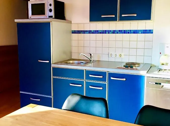 Sonnenblumenhof - & * Muehlheim